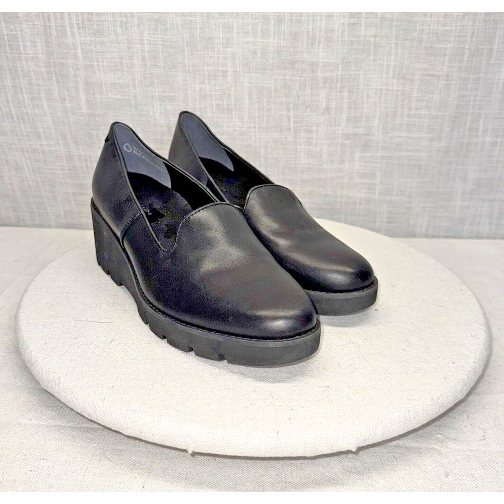 Vionic Willa Wedge Loafers Womens 9.5 Black Water Repellent‎ Lug Sole Corpcore